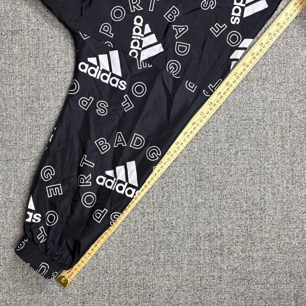 Adidas‎ Badge of Sport Windbreaker Jacket Mens Large Black White All Over HC9177